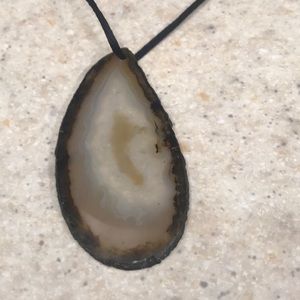 Glass pendant necklace and ribbon